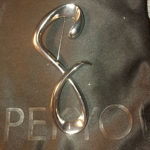 Brooch Staring Silver "Broken Infinity" Symbol